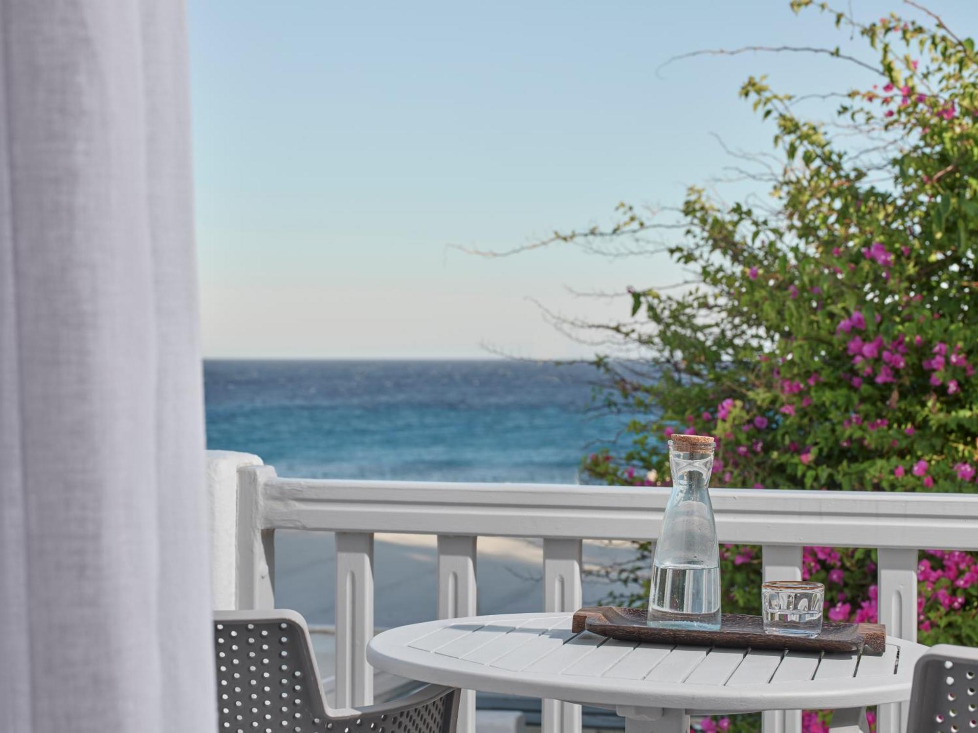 Myconian Sunrise Relais & Chateaux Hotel Agrari  Kamer foto